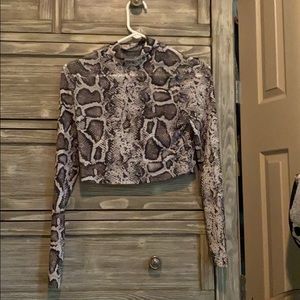 snakeskin crop